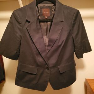 Short sleeve suit jacket